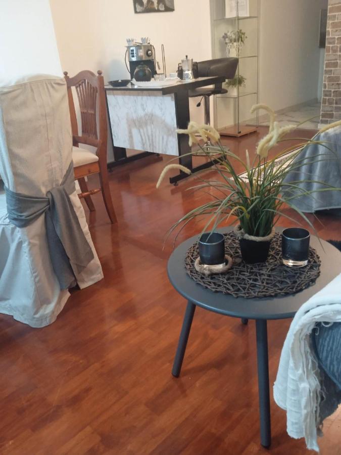 Lovely Cozy Apartment In The Entrance Of Nicosia Aglantzia Exterior foto
